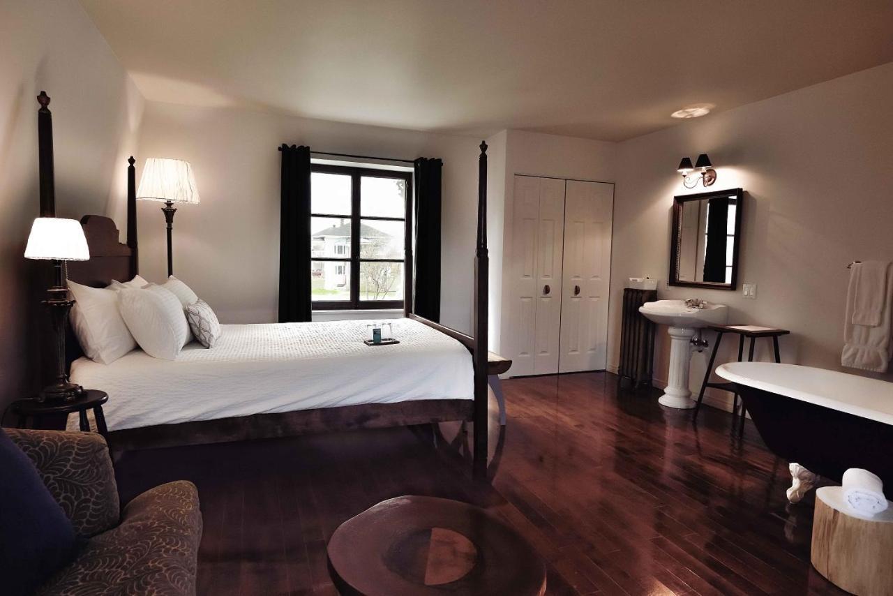Auberge Le 112 Saint-André Eksteriør billede
